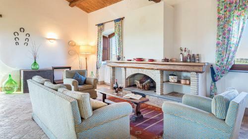 Villa Casale Le Tre Querce 8&1