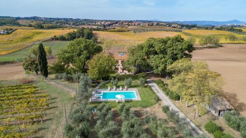 Villa Casale Le Tre Querce 8&1