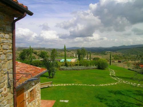Spacious Villa In Citt� Della Pieve With Pool
