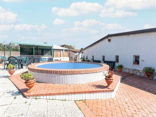 Pleasant Holiday Home In Priverno With Swimming Pool
