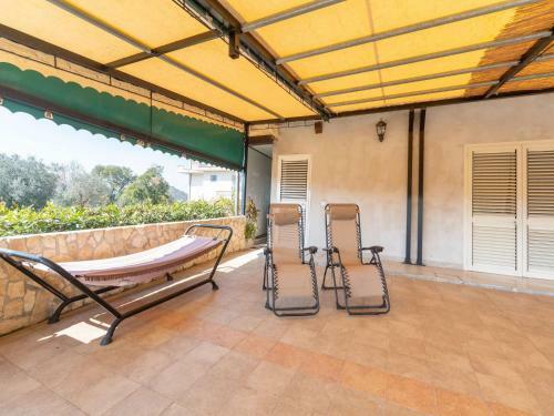 Pleasant Holiday Home In Priverno With Swimming Pool
