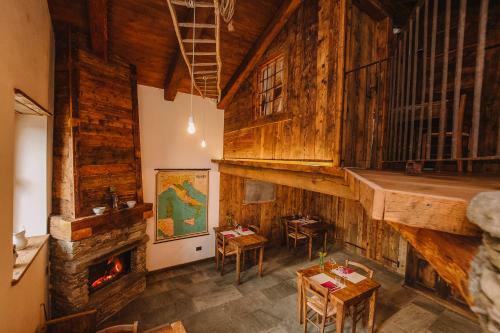 Hostal L'escola E Lou Mulin