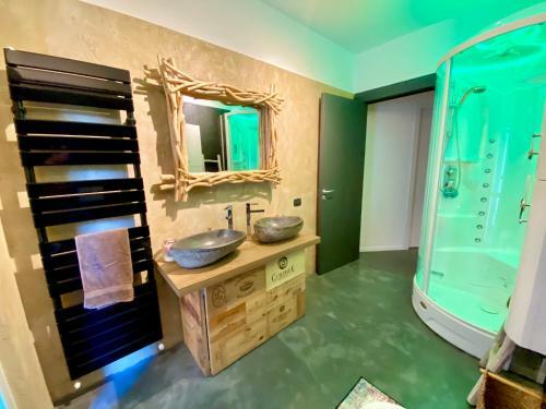 Spa Tiny Love Apartment Close To Milan-como-malpensa
