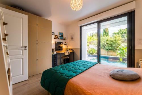 Tropical Keyweek Beautiful Architect Villa With Swimming Pool In Bidart