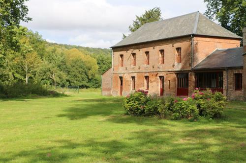 Hostal Domaine De Penthi�vre