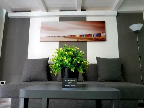 Hostal Room N.23