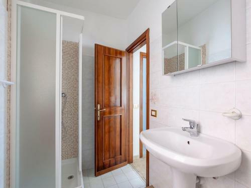 Cosy Apartment In Avegna Overlooking Stunning Panoramic View