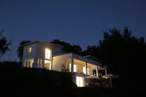 Apartamento Tra Montagne E Mare