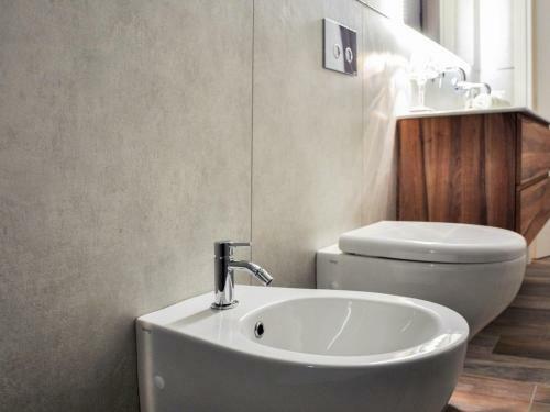 Locazione Turistica Luxury Apartments-1