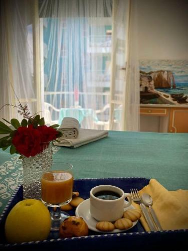 Hostal Room In Bb - Hotel Villa Alexandra