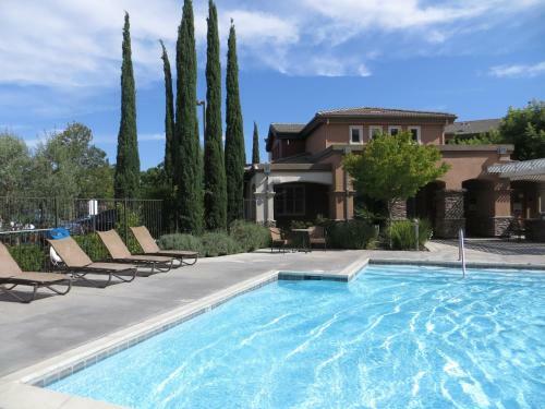 Apartamentos Sacramento Guest Services