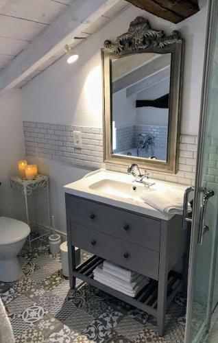 Le Pavillon de Jurmilhac, Exclusive Country Hamlet