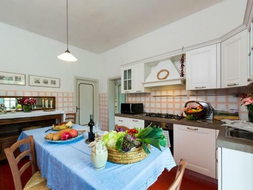 Rustic Holiday Home Near Cortona With Private Swimming Pool