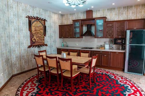 G?lden Dragon Villa Hotel