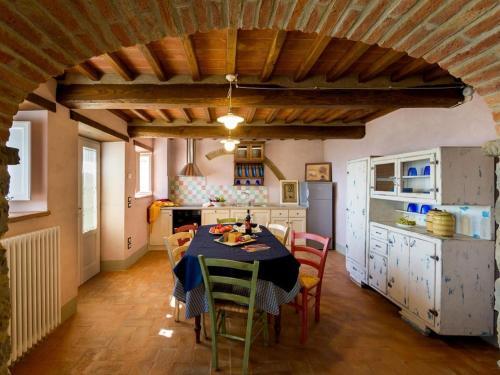 Rural Villa In Cortona With Private Swimming Pool