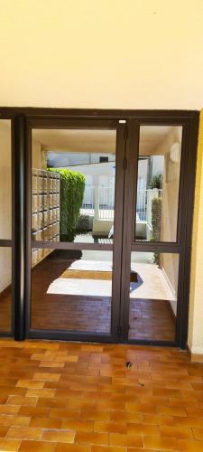 Apartamento Beau Studio Dans R�sidence Priv�e, Piscine, Mer