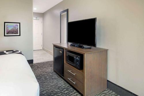 Hotel La Quinta Inn & Suites Visalia/sequoia Gateway