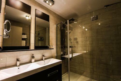 Hotel H�tel Le Saint-germain