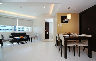 Aparthotel The Exchange Regency Residence Hotel