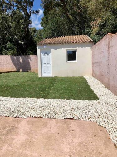 Maison Avec Piscine Chauff�e Proche Porto Vecchio