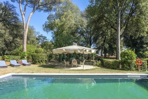 Apartamento Dimora Preminente, Che Offre Interni Eleganti, Chic E Accoglienti, Raffinati Con Gusto