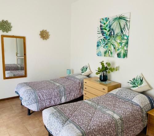 Lakes And Hills Apartments