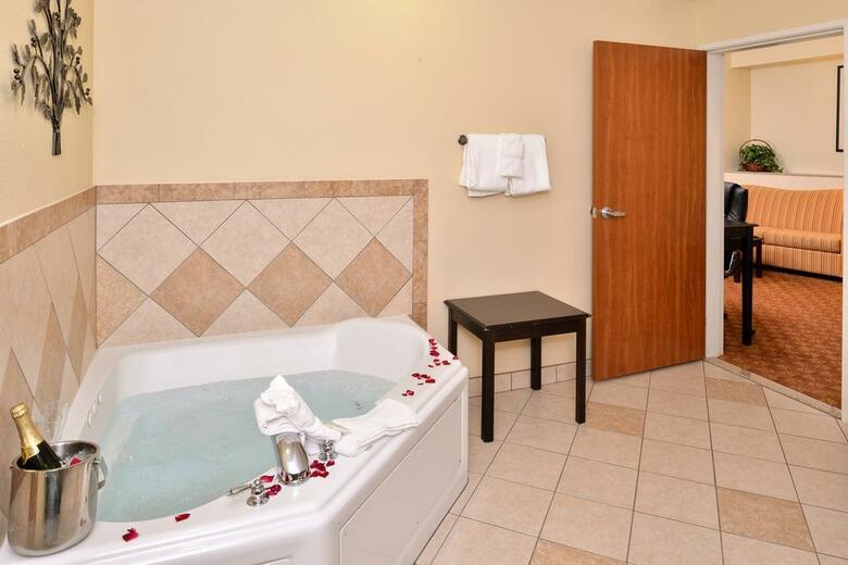Hotel Comfort Suites Eugene
