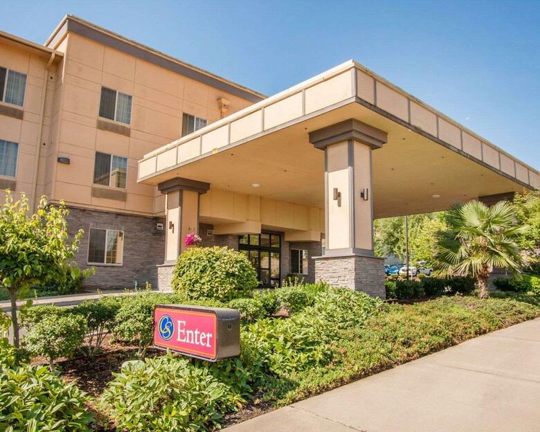 Hotel Comfort Suites Eugene