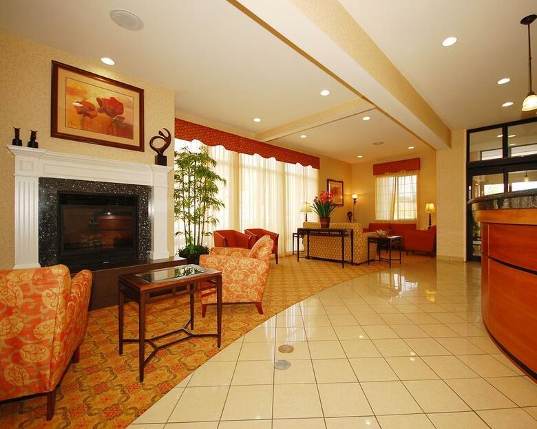 Hotel Comfort Suites Eugene