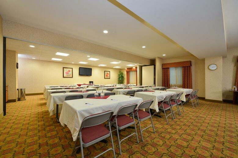 Hotel Comfort Suites Eugene
