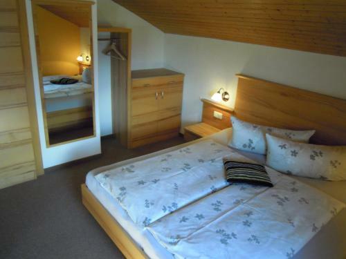 Apartamento Ferienhaus H�chh�usl