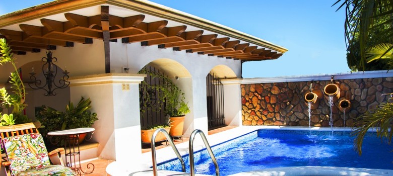 Los Pilares Hotel
