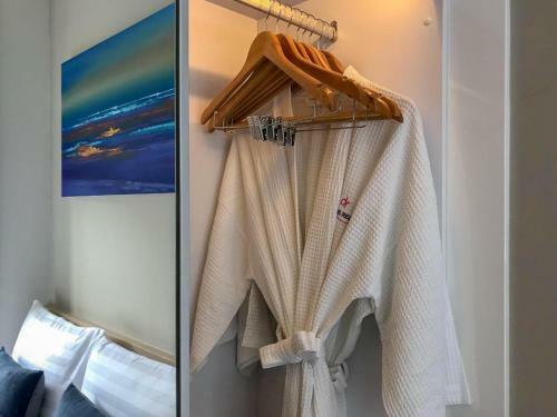 2 Bdr Apartment Near Bangtao Beach #606
