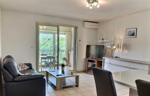 Apartamento Les Palmiers : T3 // Piscine // Terrasse
