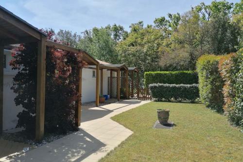 Apartamento Nice 23 M2 With Garden At 950m From The Beach