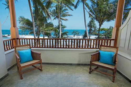 Nilwella Palms - Fabulous Beachfront Villa