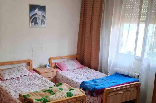 Cozy 2 Br Apartment Near Asu Circle Abu Nuseir