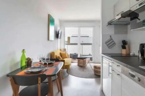 Apartamento Beautiful Modern Studio With Terrace Near The Sea