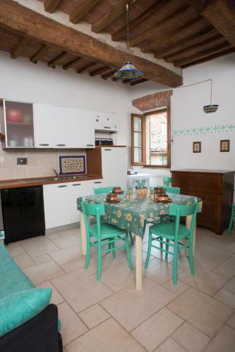 Apartamento Tognazzi Casa Vacanze - Casa Ailantus