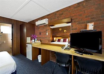 Comfort Inn Bay City Motel