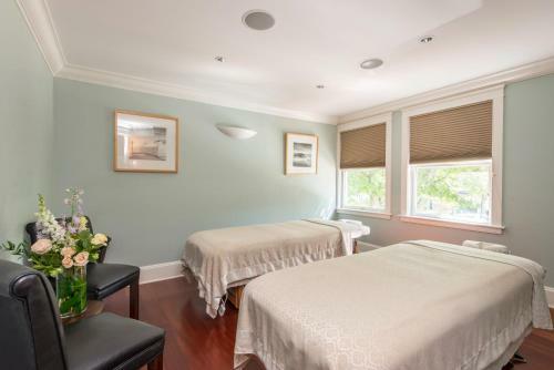 Posada The Breakwater Inn & Spa
