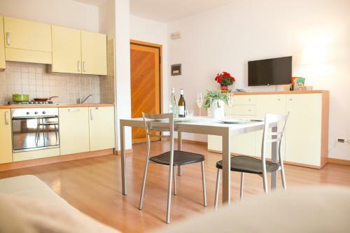 Divian Apartments