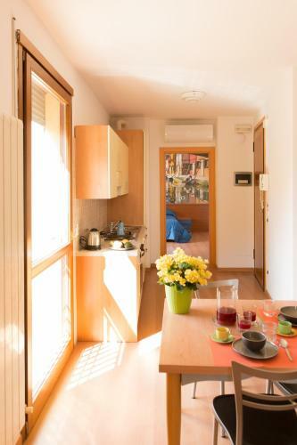 Divian Apartments