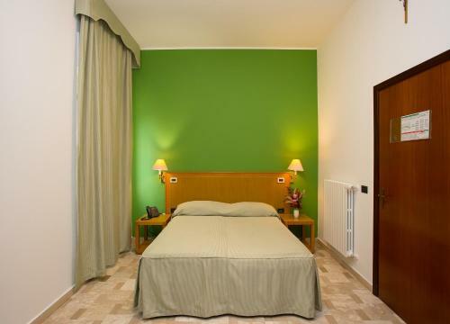 Hotel Villa Nazareth Fermo