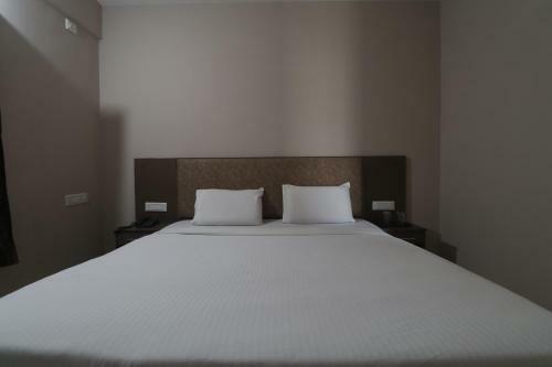 Hotel Collection O 84214 Ivory Petals Service Apartments