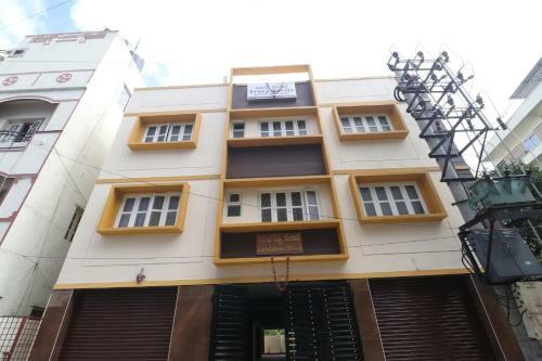 Hotel Collection O 84214 Ivory Petals Service Apartments
