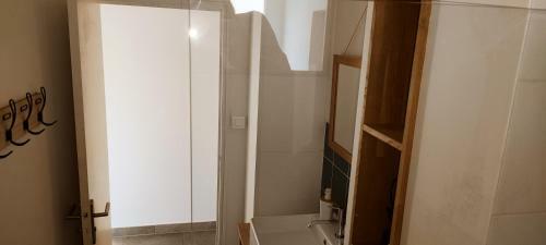 Apartamento Violettes Blanches Cosy Parking Priv� Tv Wifi