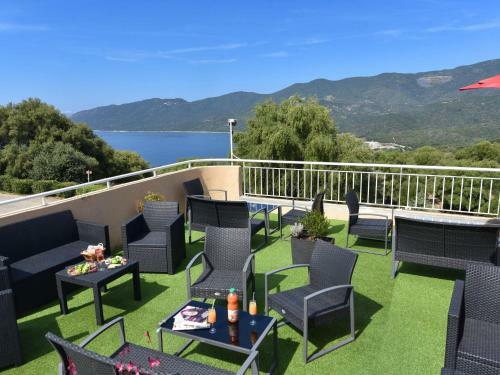 R�sidence Alba Rossa, Serra-di-ferro, Accommodation With Terrace Or Balcony
