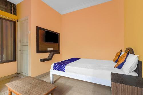 Hotel Spot On 83062 Vasavi Residency