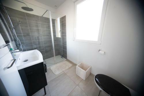 Villa Champenoise Yourhosthelper